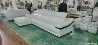 【大厂仿真皮沙发】实木框架，高回弹海绵45密度。全新包装，质量非常好，3.6米右贵妃 - 济南28生活网 jn.28life.com